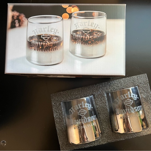 Harley-Davidson Rocks Glasses - Picture 2 of 2